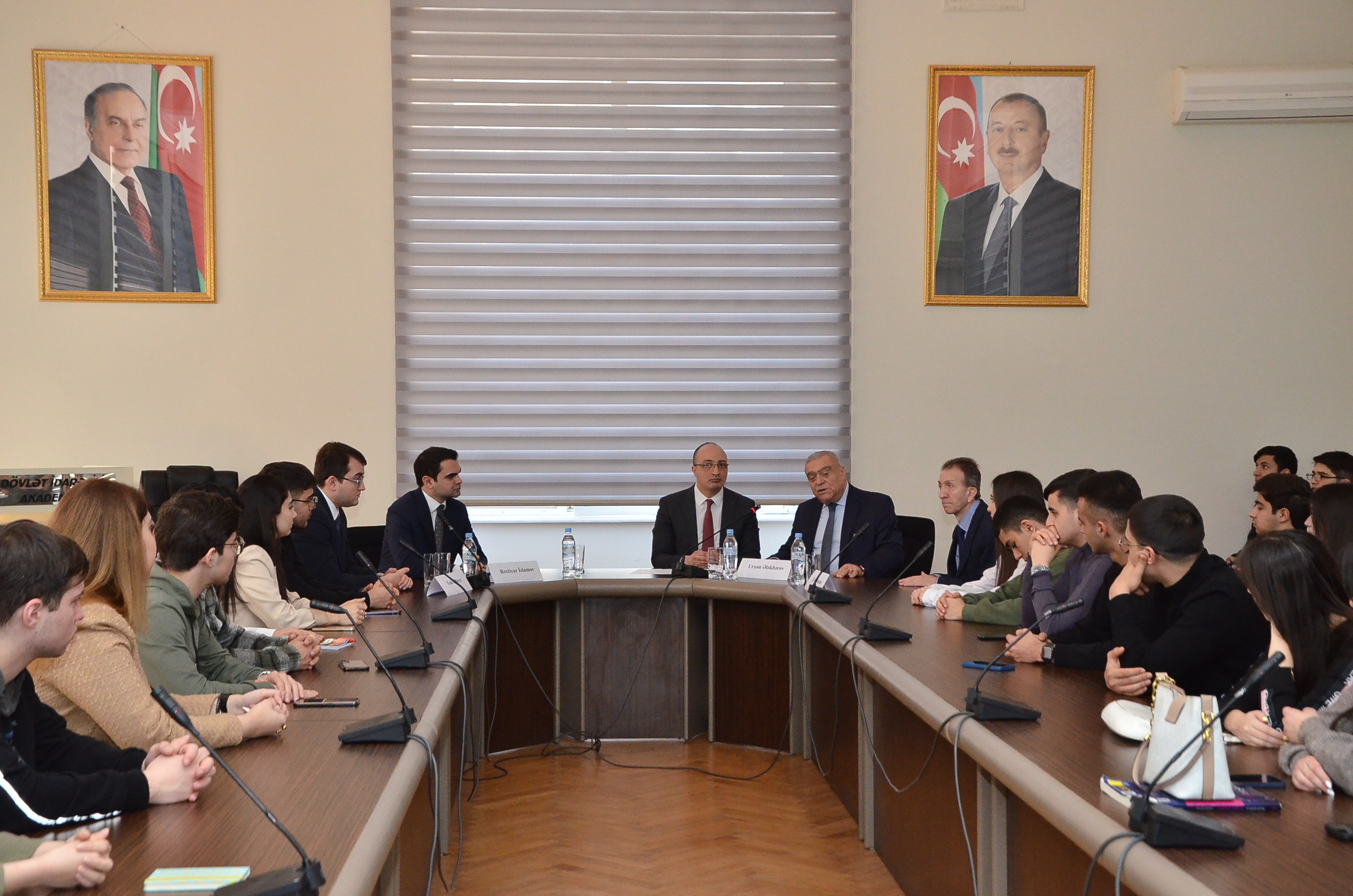 0e9065ee957d4a1eb4ab834750843bc4