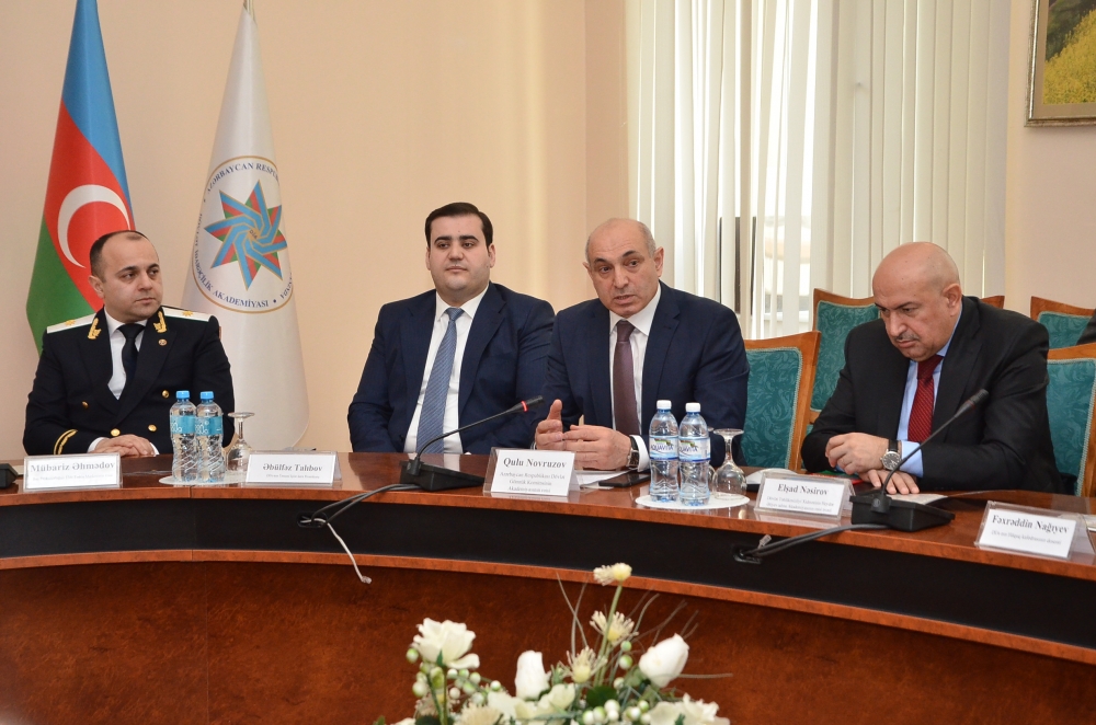 1678459344511619_1000x669