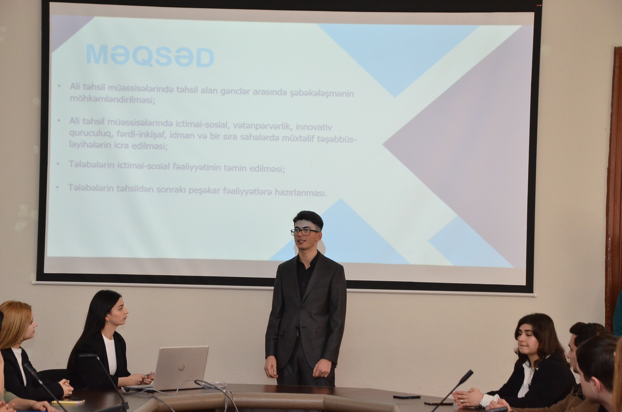 56ecc72e7c8dd3d145fcc016e6c44b79